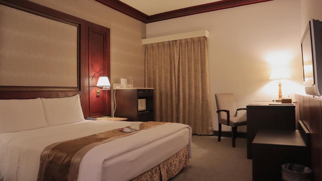Ho Fong Business Stay Fengyuan Buitenkant foto