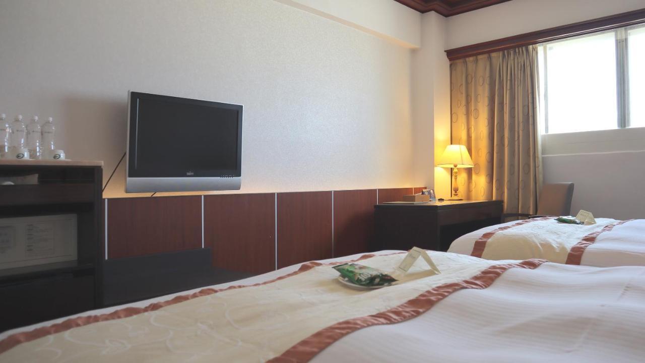 Ho Fong Business Stay Fengyuan Buitenkant foto