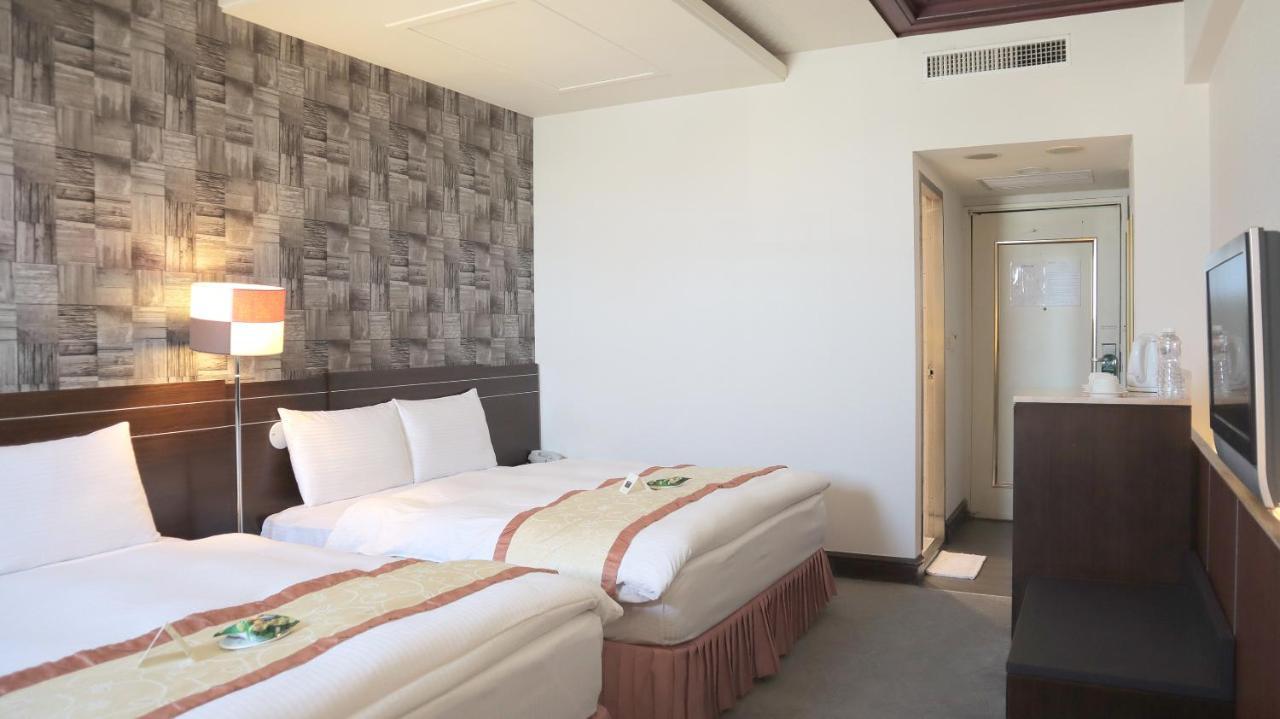 Ho Fong Business Stay Fengyuan Buitenkant foto