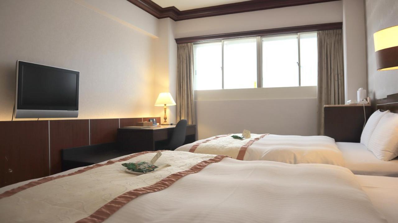 Ho Fong Business Stay Fengyuan Buitenkant foto
