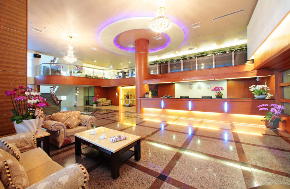 Ho Fong Business Stay Fengyuan Buitenkant foto