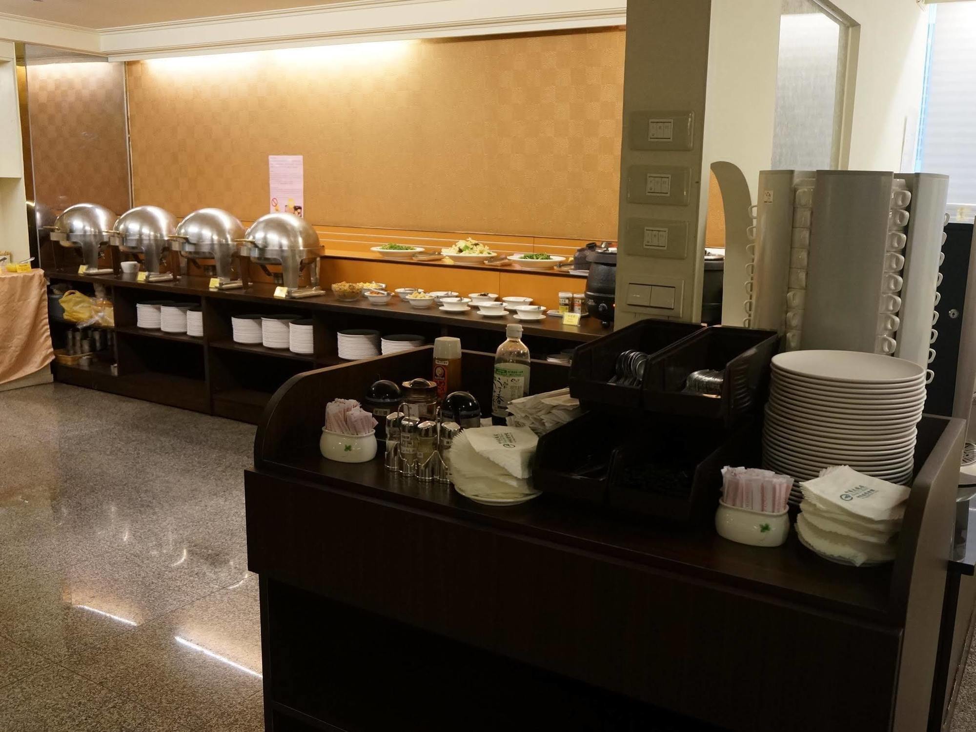 Ho Fong Business Stay Fengyuan Buitenkant foto